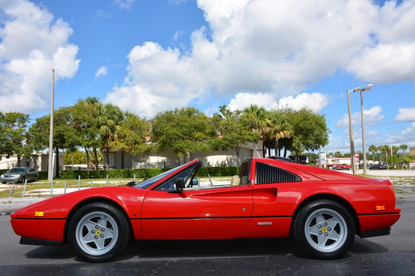 Ferrari 328 GTS