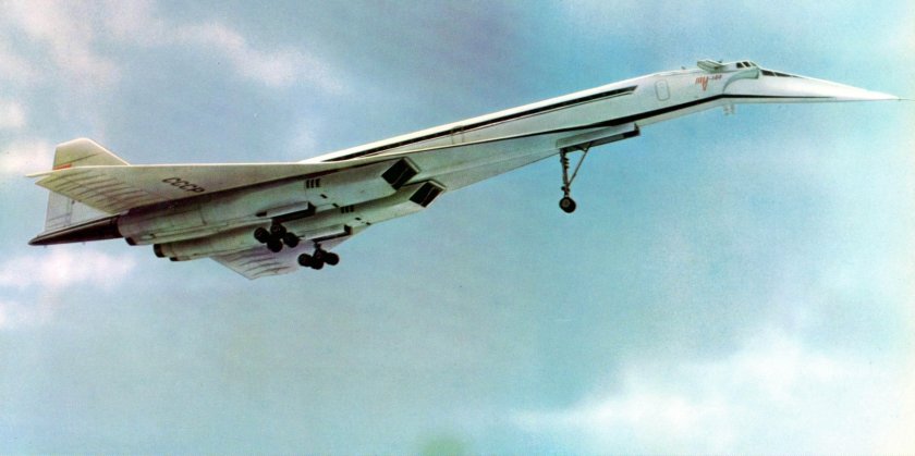 Самолет ту 144