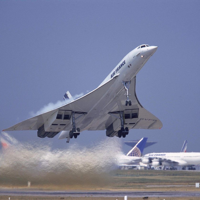 Реактивный самолет Конкорд