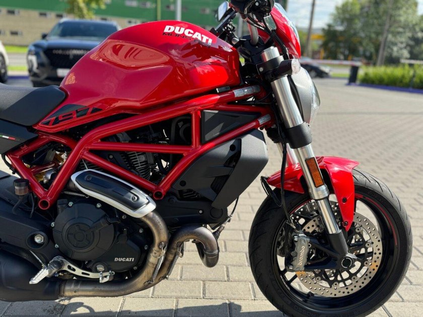 Мотоцикл ducati
