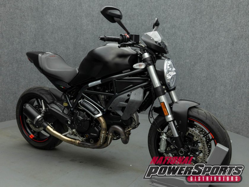 Ducati monster 821