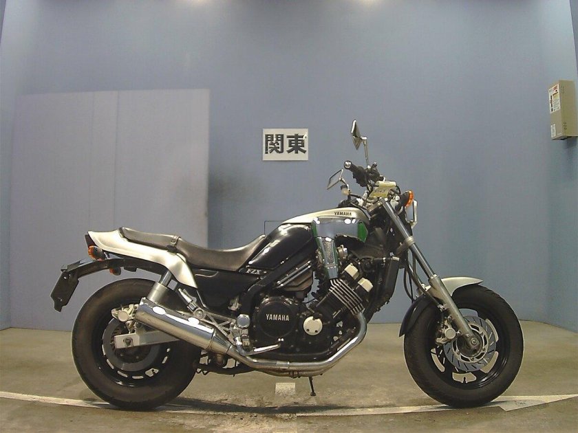 Yamaha FZX