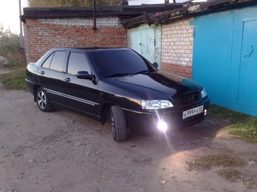 Чери амулет а15 тонирована