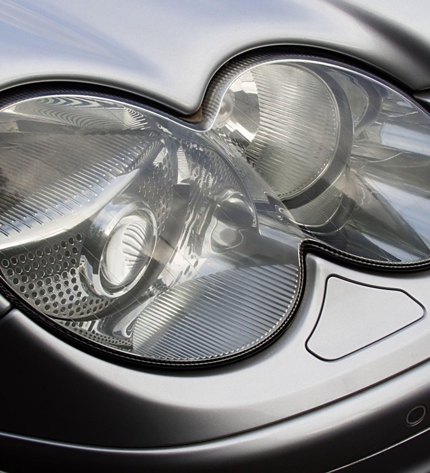 Фары автомобиля