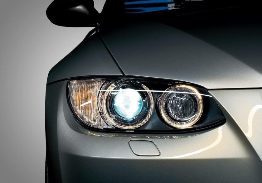 BMW фара