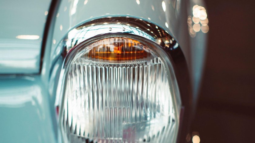 Фары автомобиля