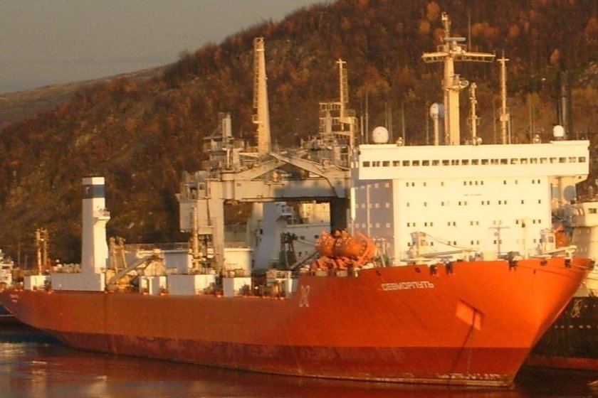 Атомный контейнеровоз Севморпуть