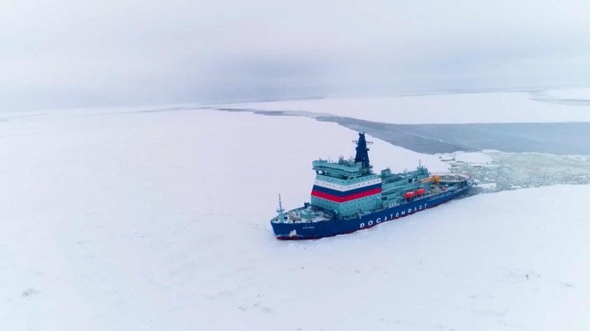Ледокол Урал 22220