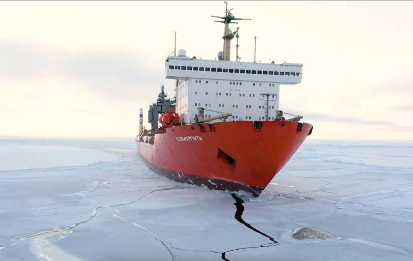 Грузовой ледокол