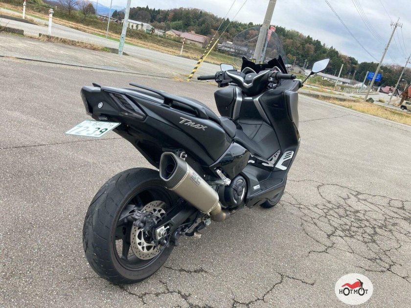 Yamaha t max 530