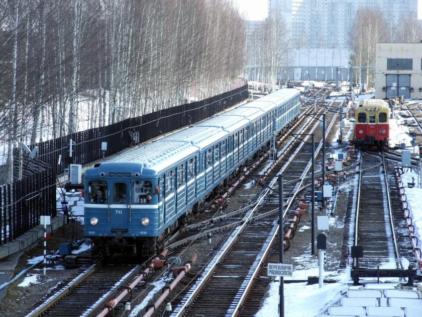 ЕМА-502 Санкт-Петербург