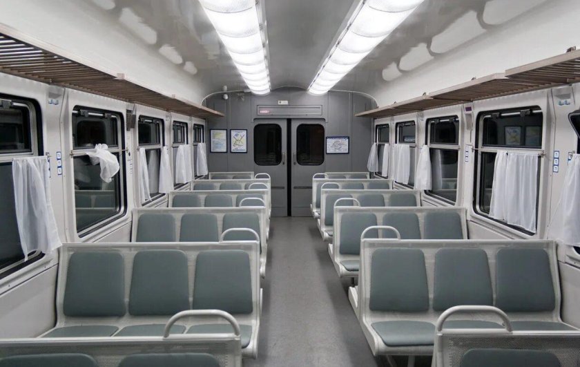 Эпл2т электропоезд кабина