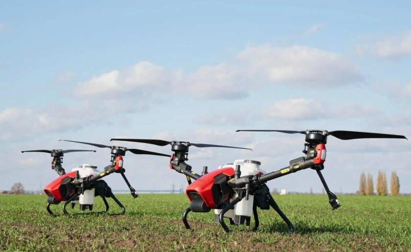 Агродроны XAG