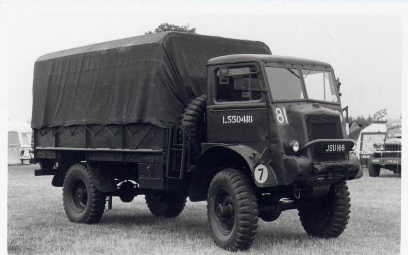 Грузовик Bedford QLD