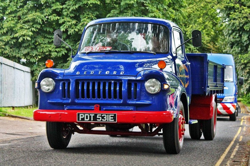 Бедфорд автомобиль