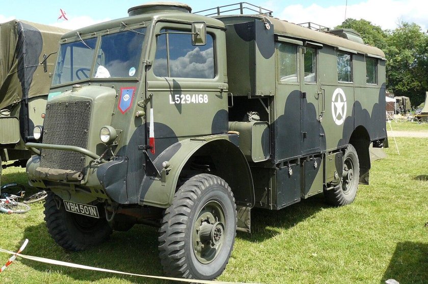 Грузовик Bedford QLD