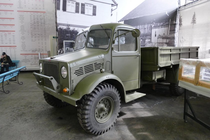 Bedford грузовик