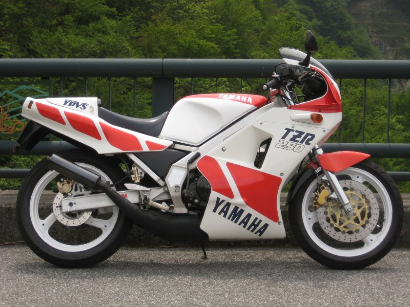 Yamaha TZR 250