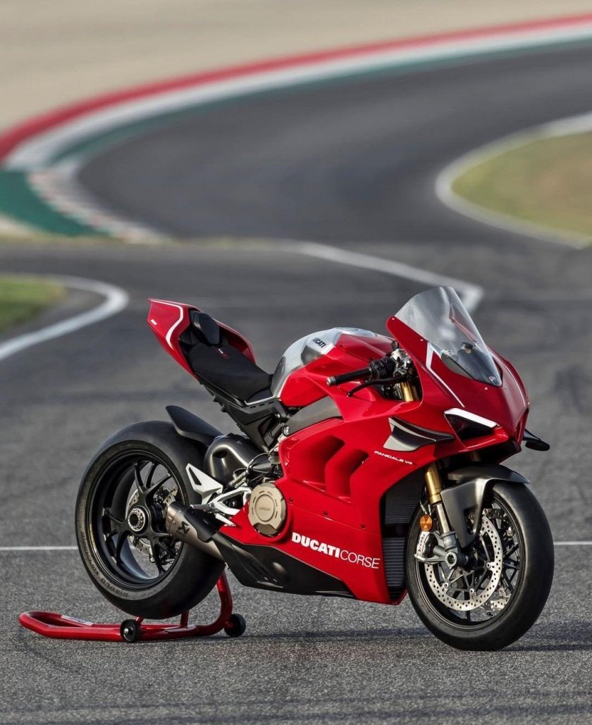 Panigale v4s 2021
