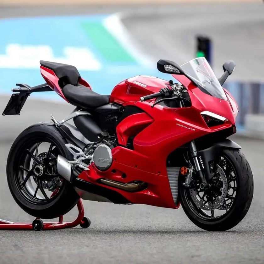 Дукати Панигале в 2