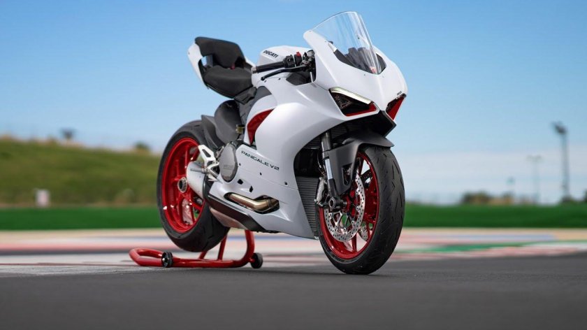 Panigale r girl