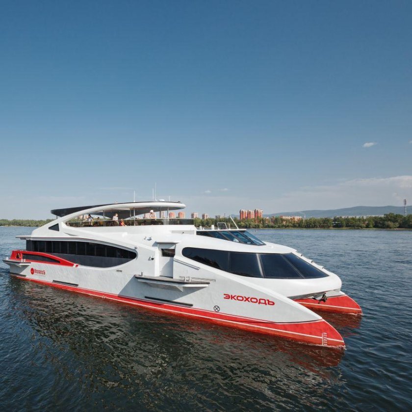 Скоростной катамаран