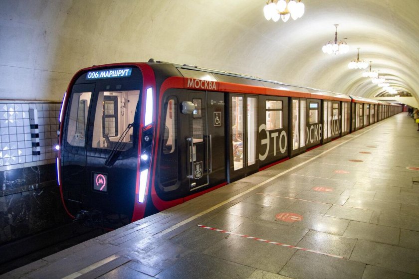 Поезда московского метрополитена