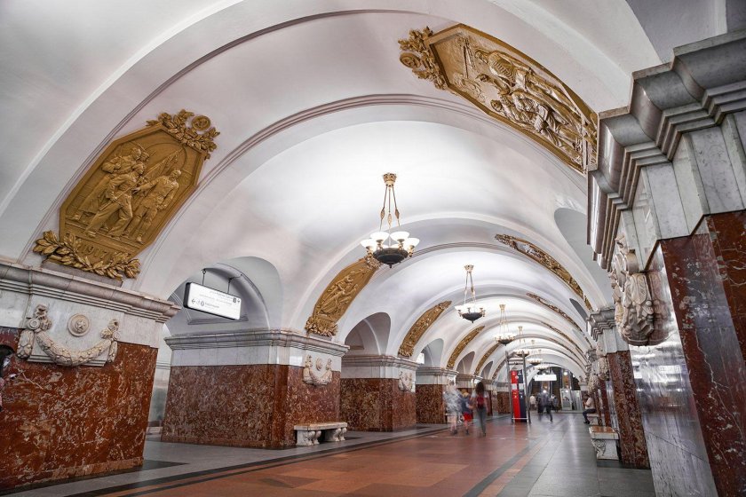 Станция метро краснопресненская