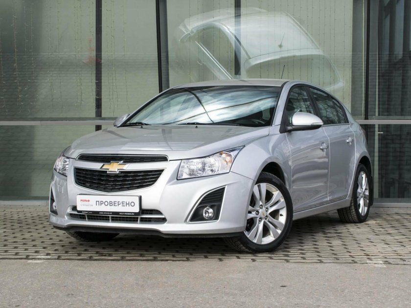 Шевроле Круз хэтчбек 2014