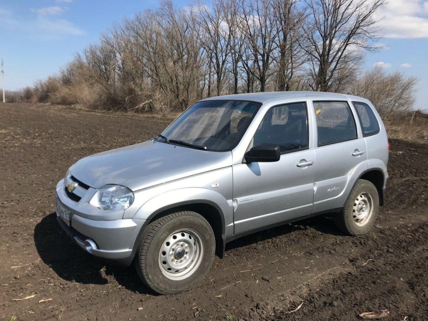 Нива Шевроле 2007 металлик