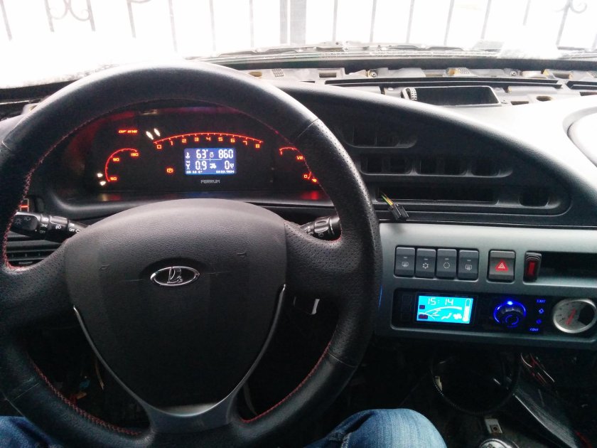 Панель Нивы Шевроле 2005