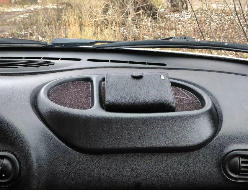 Полка органайзер Нива Шевроле