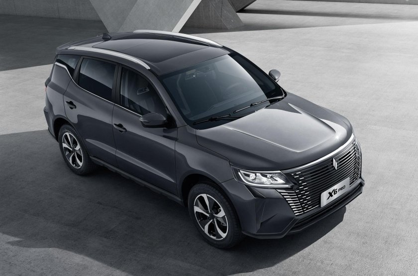 Ленд Ровер Эвок 2022