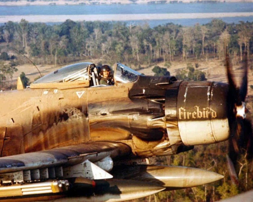 Дуглас а-1 Скайрейдер