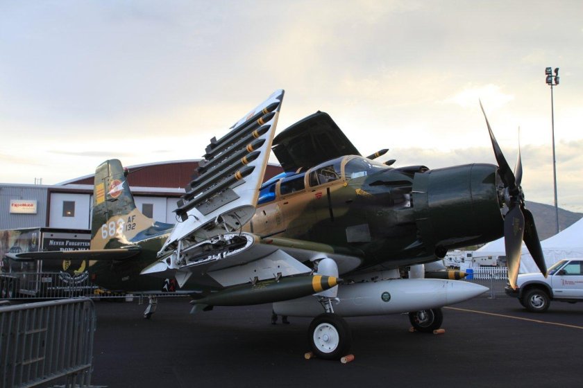 Douglas a-1h skyraider