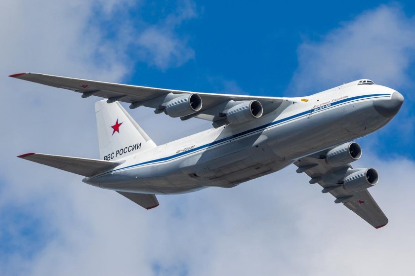 Самолет Руслан АН 124