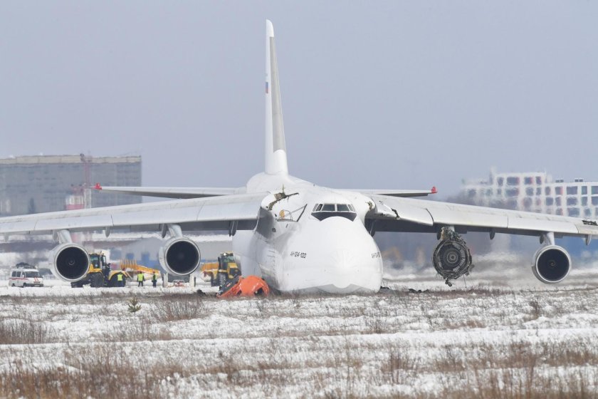 Самолет Руслан АН 124