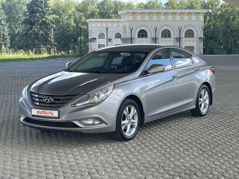 Hyundai Sonata 2012
