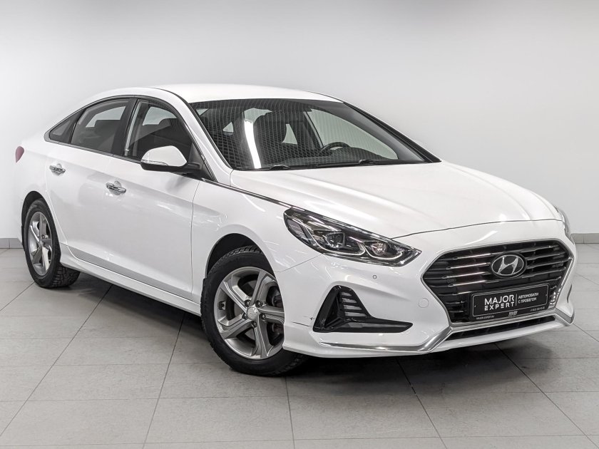 Хендай соната 2019 года 2.0 автомат