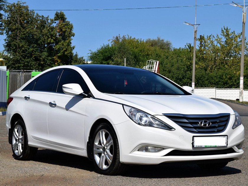 Hyundai Sonata 2010