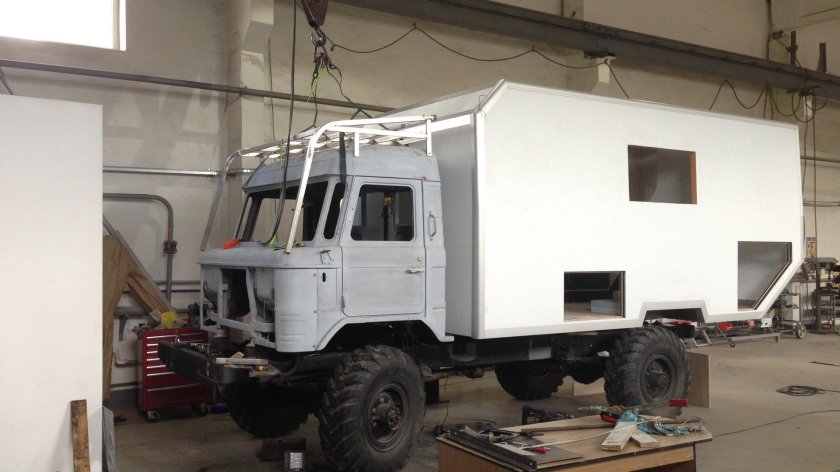 ГАЗ 3308 автодом