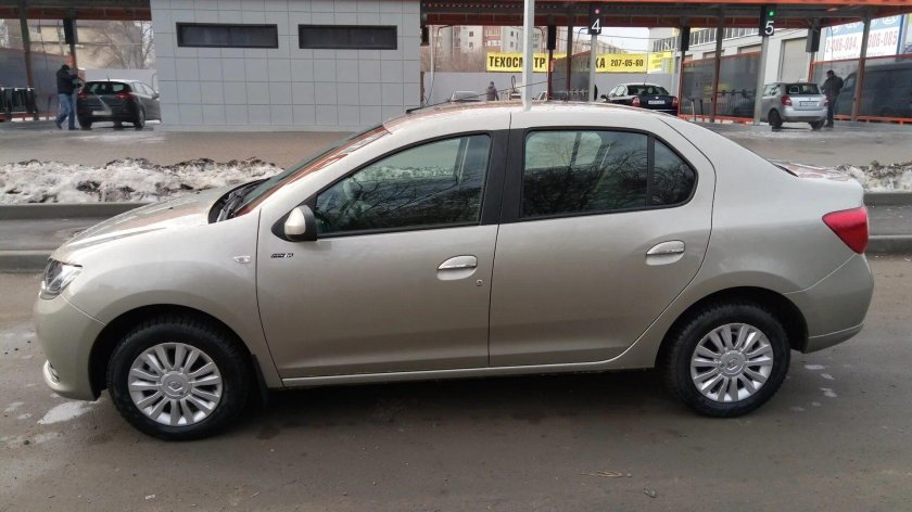 Светлый базальт Рено Логан