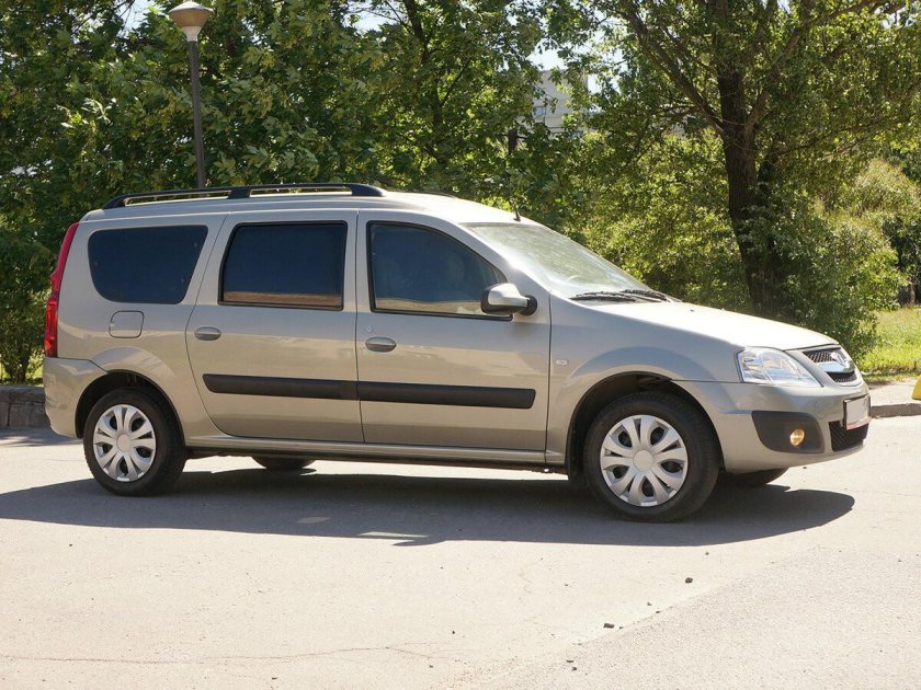 Lada Largus 2014