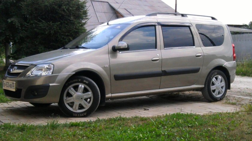 Лада Ларгус 242