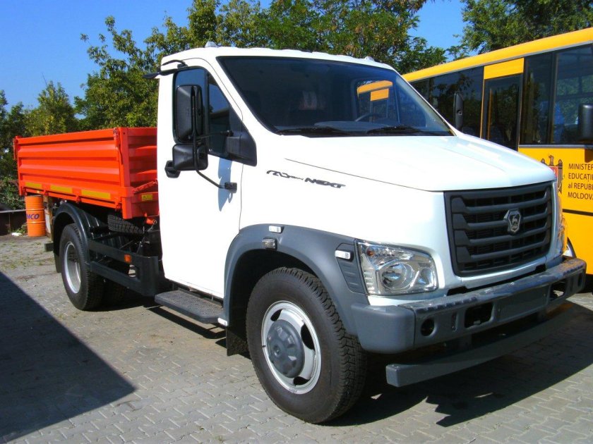 Газон next с41r13(самосвальный)