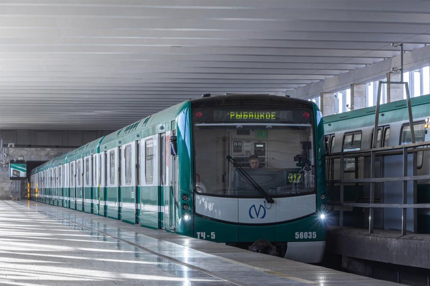 81-556 Нева вагон