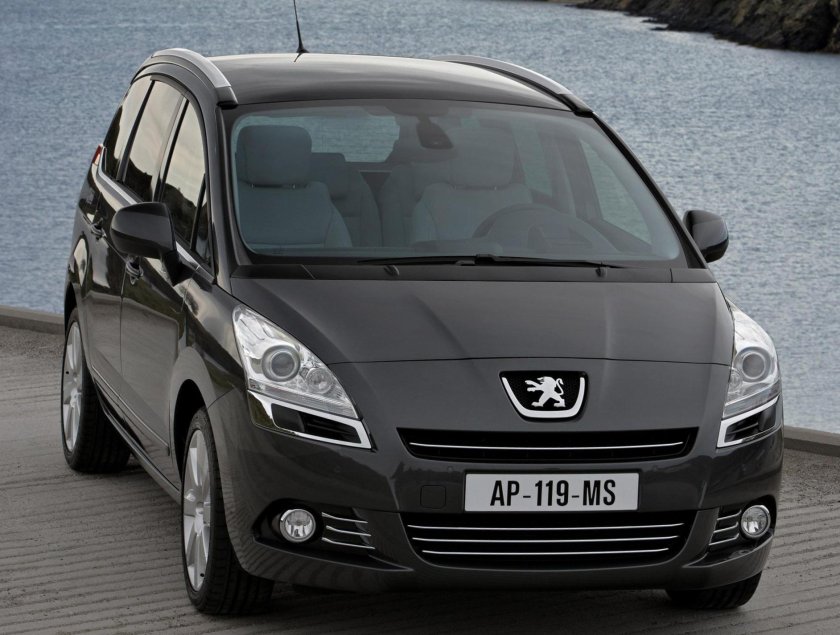 Peugeot 5008