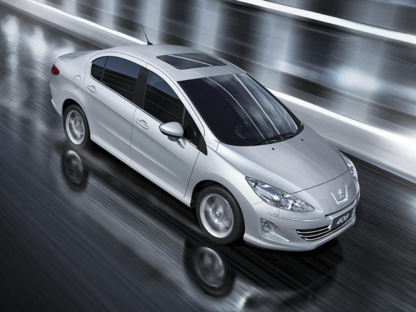 Peugeot 408