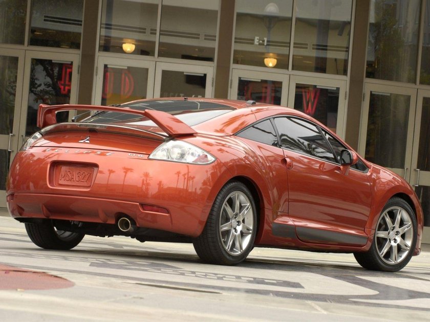 Mitsubishi Eclipse Coupe