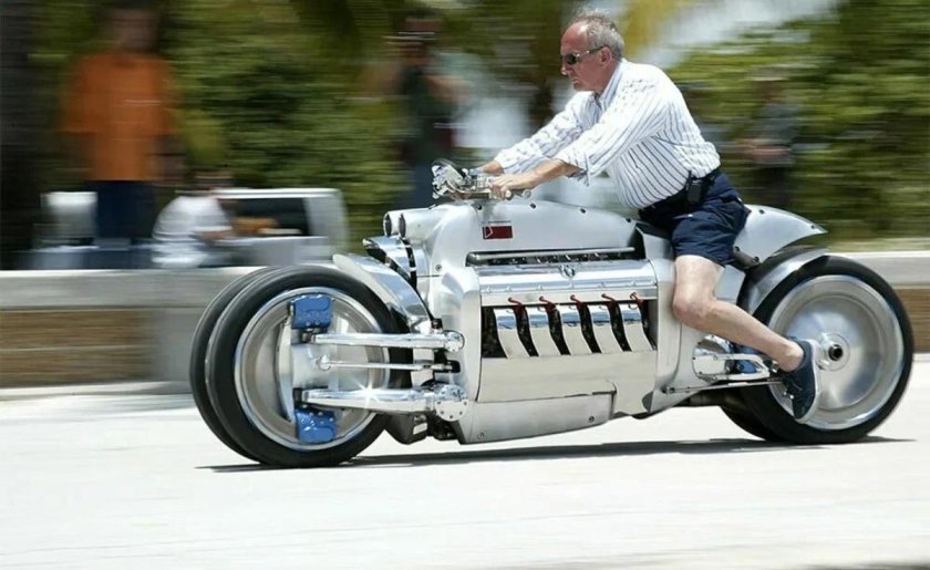 Мотоцикл dodge tomahawk